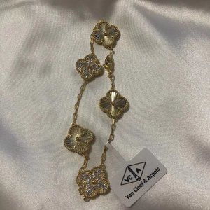 Van Cleef & Arpels Women's Gold Bracelet